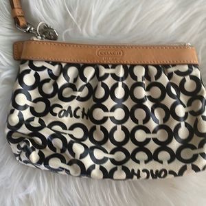 Coach Leah Pop Art Wristlet - EUC